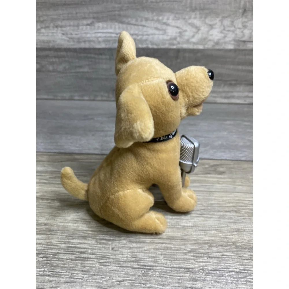 VTG Taco Bell Talking Chihuahua Plush Dog Singing with Microphone Not Working